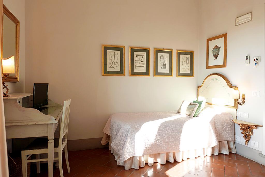 Relais Cavalcanti Guest House ฟลอเรนซ์ ภายนอก รูปภาพ